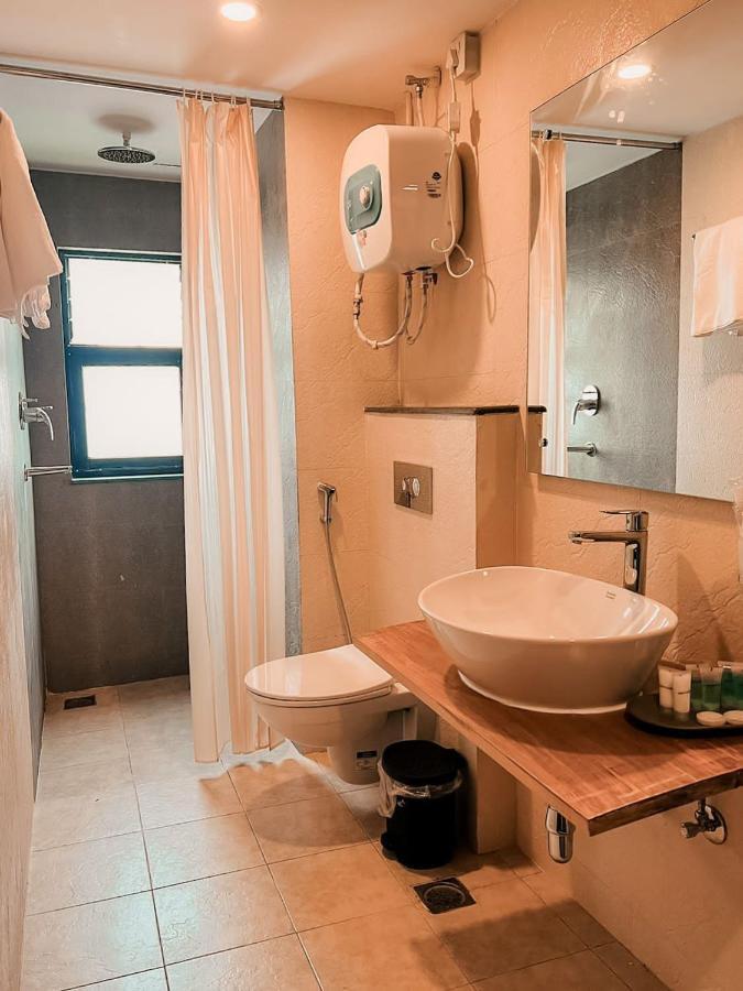 Pancha Buddha Service Apartments And Rooms 카트만두 외부 사진